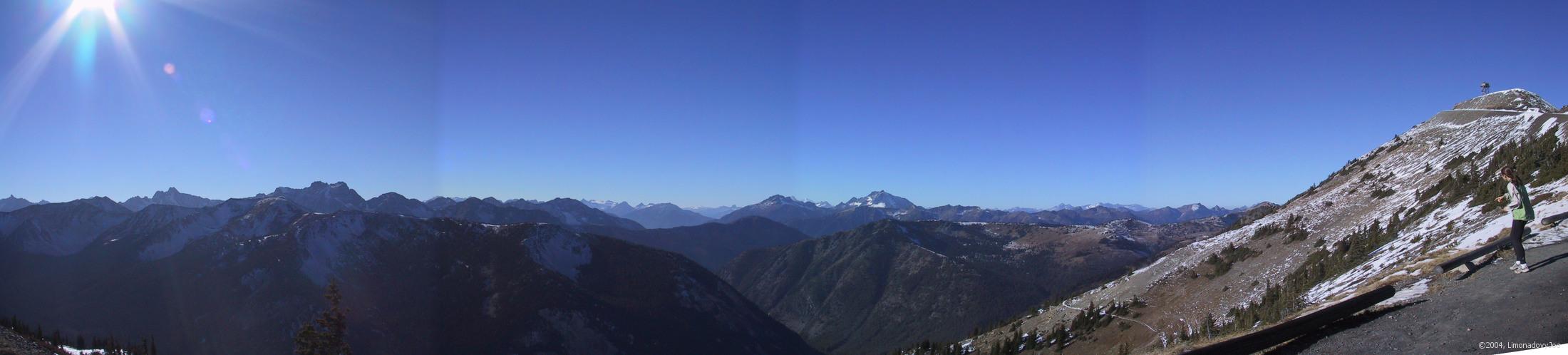 Ze Slate Pass, vpravo Slate Peak