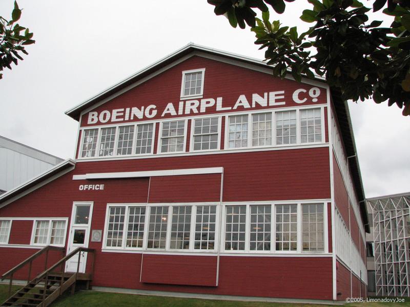 The Red Barn - prvn boeing hala